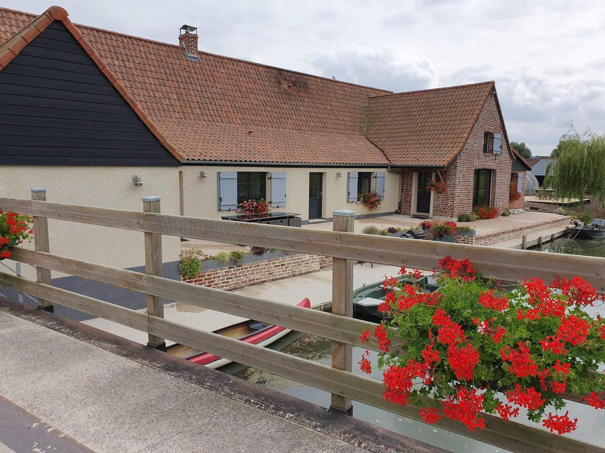 Au Chemin Du Paradis Gite De 10 Personnes 4 Etoiles Saint-Martin-Lez-Tatinghem Luaran gambar